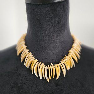 Real Shell Feather Shape And Small Pearls Spacers Custom Necklace 17  inches